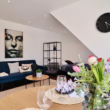 Sunset Apartment: Free Parking + Balcony + Netflix Essen Extérieur photo