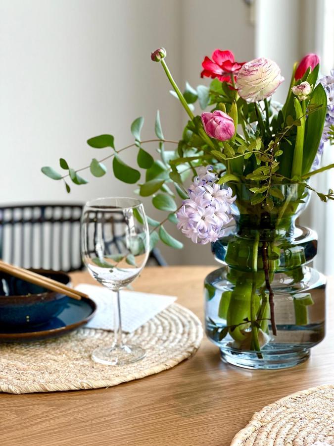 Sunset Apartment: Free Parking + Balcony + Netflix Essen Extérieur photo